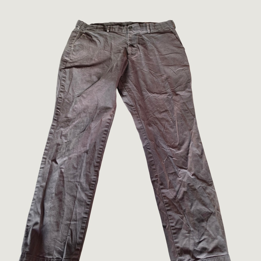 Gap Mens Athletic Taper Chino Pants Gray 36x32 Regenerative Cotton 13259